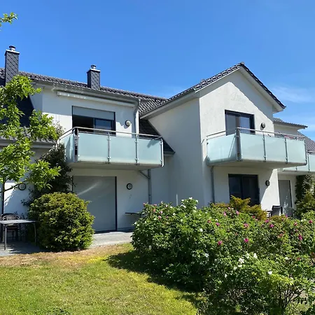 Haus Duene Whg 03 Mit Suedwest Terrasse Und Balkon Thiessow